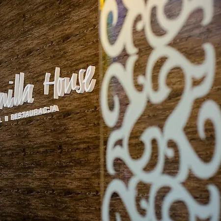 Vanilla House 3*